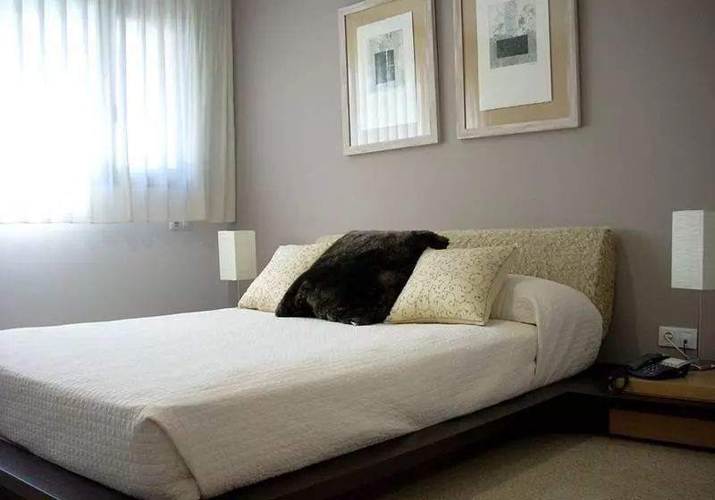 酒店 Villa Alojamiento Y Congresos   Villa Universitaria