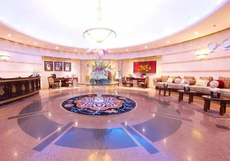 Tamani Marina Hotel & Apartments