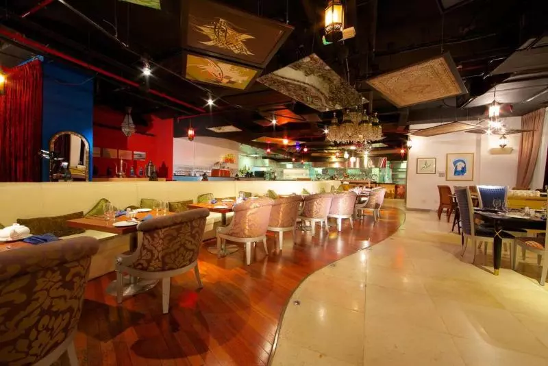 Tamani Marina Hotel & Apartments