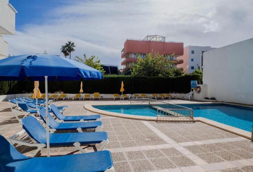 Apartamentos La Santa Maria