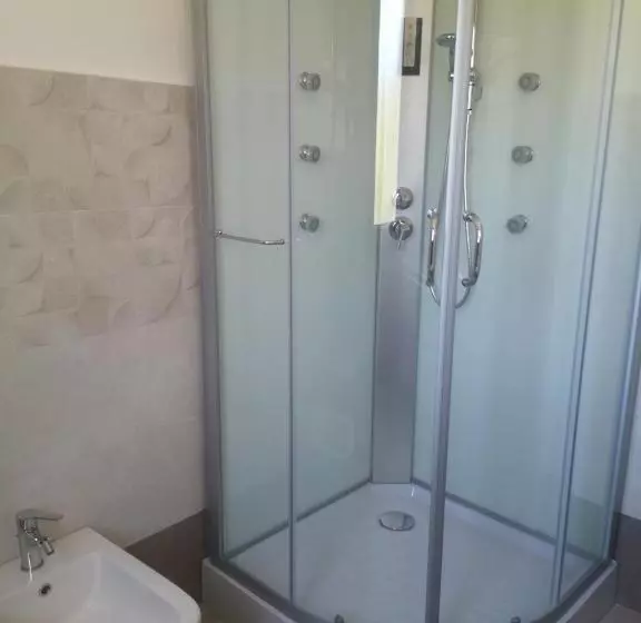 تختخواب و صبحانه Guest House Ajo  A Mulinu