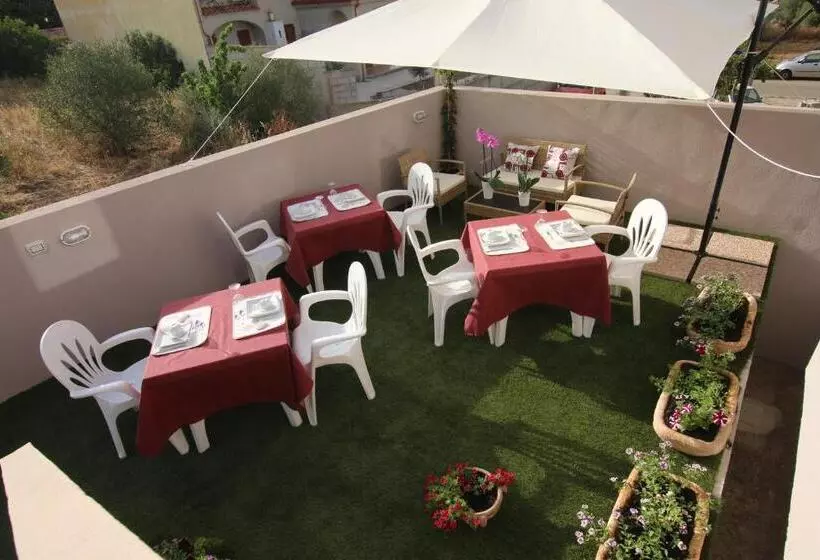 تختخواب و صبحانه Guest House Ajo  A Mulinu