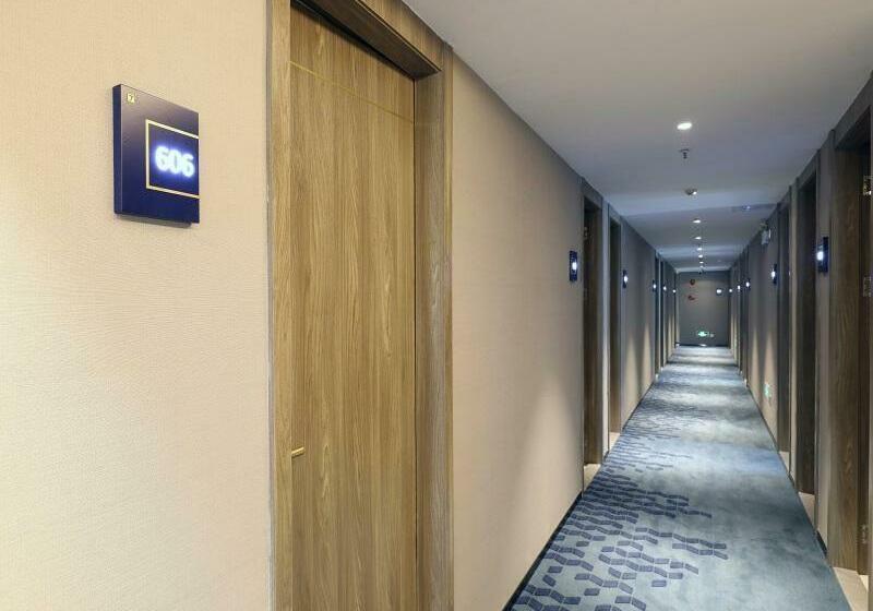 ホテル 7 Days Premium Guangzhou Changlong Zoo Station North Gate