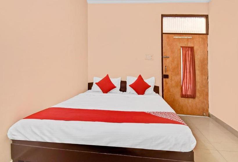 Hotel Oyo 61893 Kundan Guest House