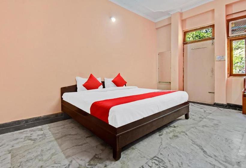 Hotel Oyo 61893 Kundan Guest House