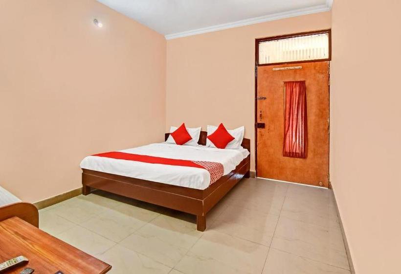 Hotel Oyo 61893 Kundan Guest House