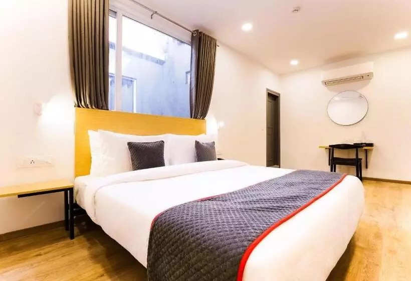 Hotelli Townhouse Prithvi Resort Near Phoenix Palassio