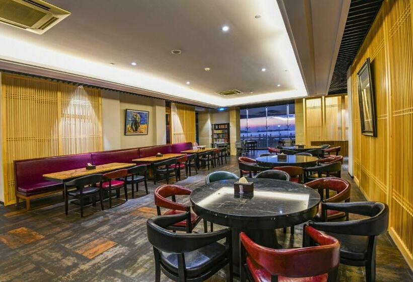 Hotel Weihai Xuefu Golden Beach