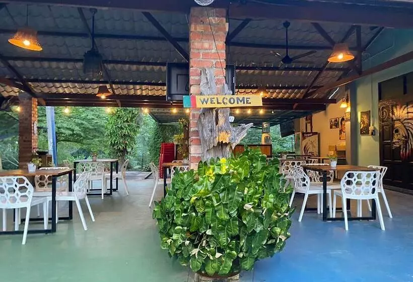 リゾートホテル Mango's Park Port Dickson