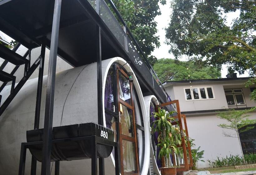 Resort Mango's Park Port Dickson