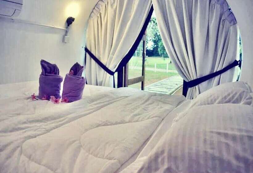 Resort Mango's Park Port Dickson