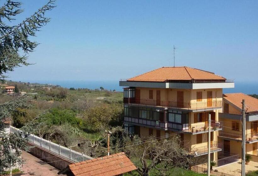 تختخواب و صبحانه Etna En Vie