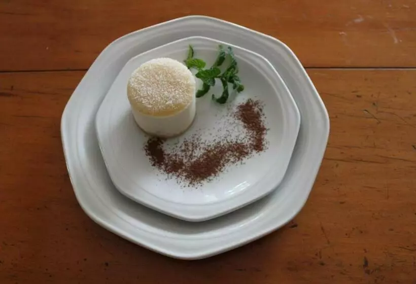 Aamiaismajoitus (B&B) Karoo Lodge