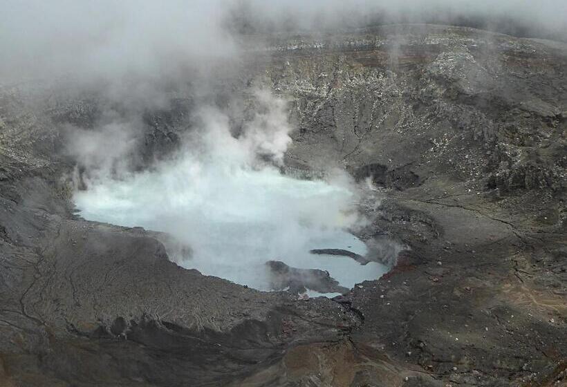 مبيت وإفطار Pura Vida