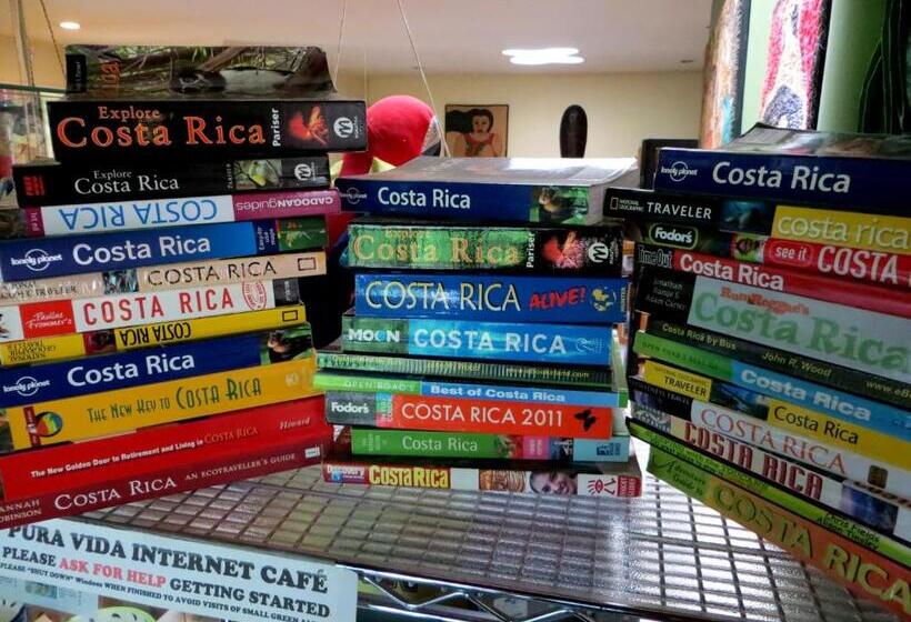 مبيت وإفطار Pura Vida