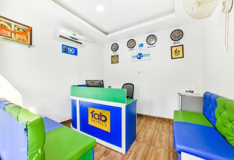 Fabhotel K7 Trends With Pool, Baga Beach   Nr Baga Beach