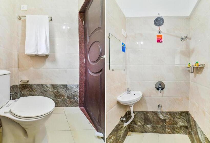 Fabhotel K7 Trends With Pool, Baga Beach   Nr Baga Beach