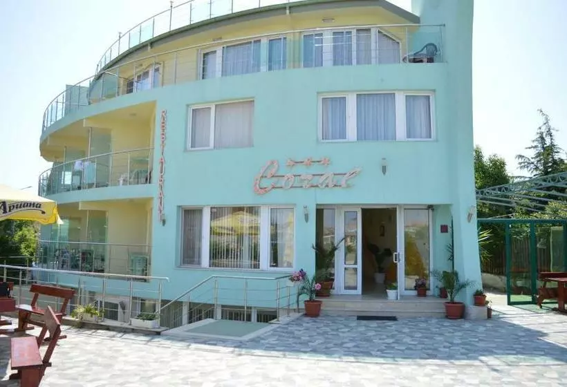 Family Hotel Coral