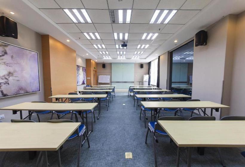 בית מלון כפרי Jinjiang Inn Dalian Development District Jinma Road Light Railway Station