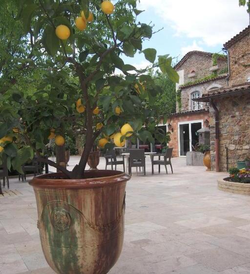 酒店 Logis Hôtel Restaurant Le Pradinas