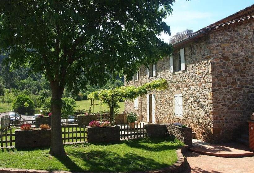 酒店 Logis Hôtel Restaurant Le Pradinas