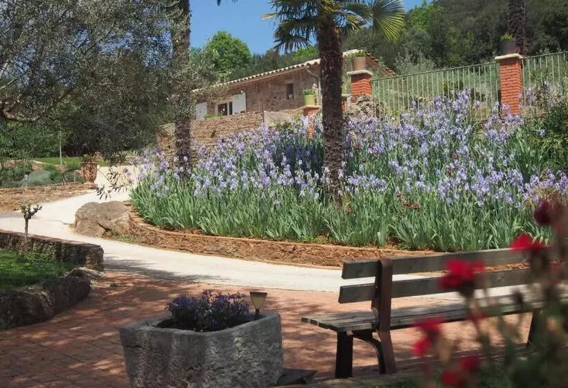 Hotelli Logis Hôtel Restaurant Le Pradinas