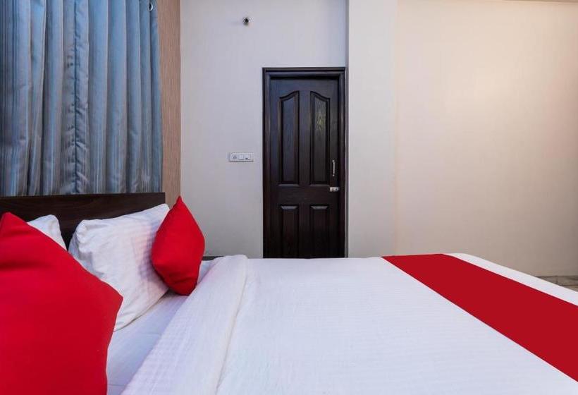 ホテル Oyo 28226 Soumya Inn