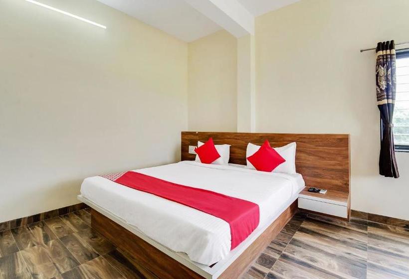 酒店 Oyo 44210  Royal Palace