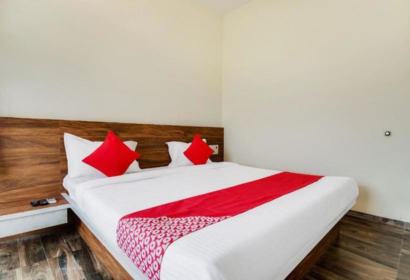 酒店 Oyo 44210  Royal Palace