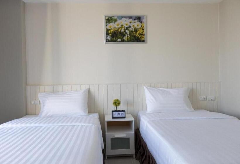 هتل The Royal P Phuket Sha Plus