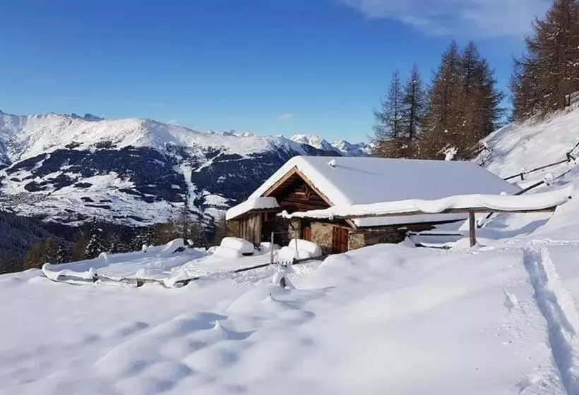 ペンション Haus Gfall