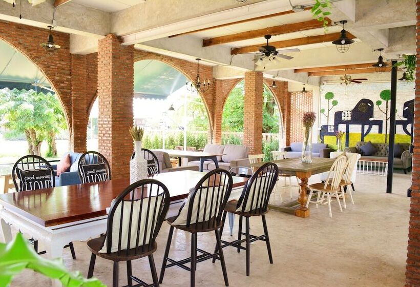 بنسيون Home Ayutthaya