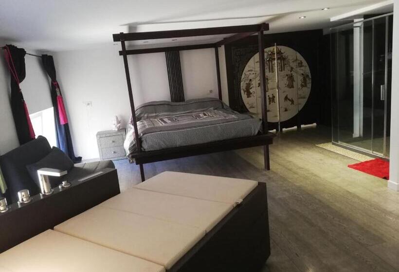 پانسیون Luxury Suite San Carlo