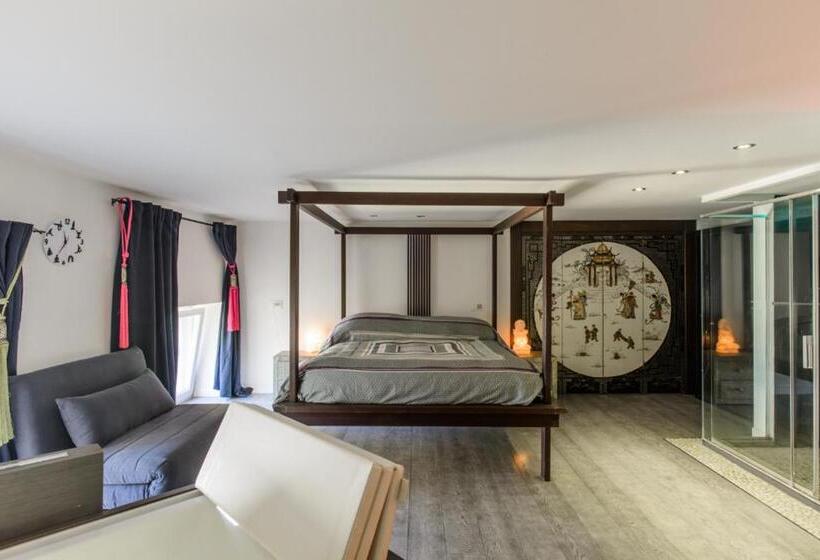 پانسیون Luxury Suite San Carlo