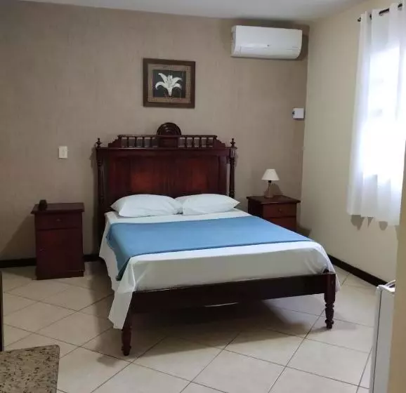 Majatalo Pousada Finlândia