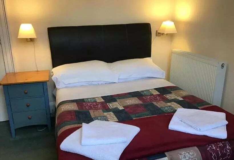 Majatalo The Royal Crown Guest House