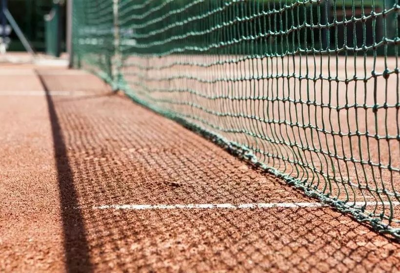 Youth Hostel Proteus Postojna