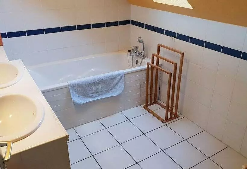 Aamiaismajoitus (B&B) La P Tit  Fugue