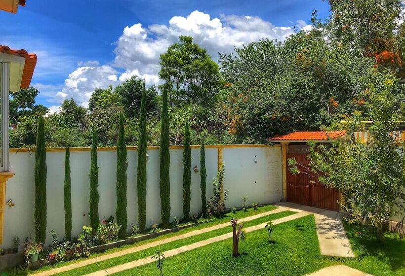 פנסיון Casa De Huéspedes Elim