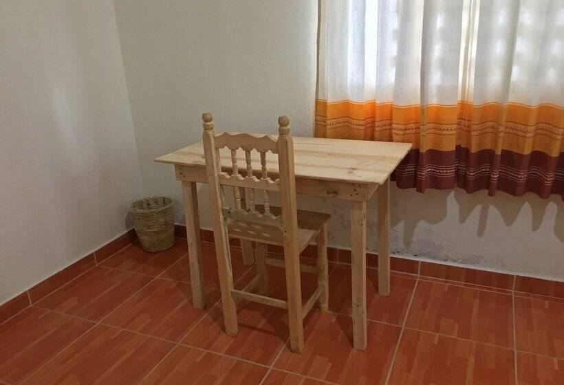 פנסיון Casa De Huéspedes Elim