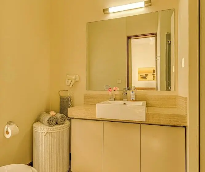 Esplanade By Horizon Holidays