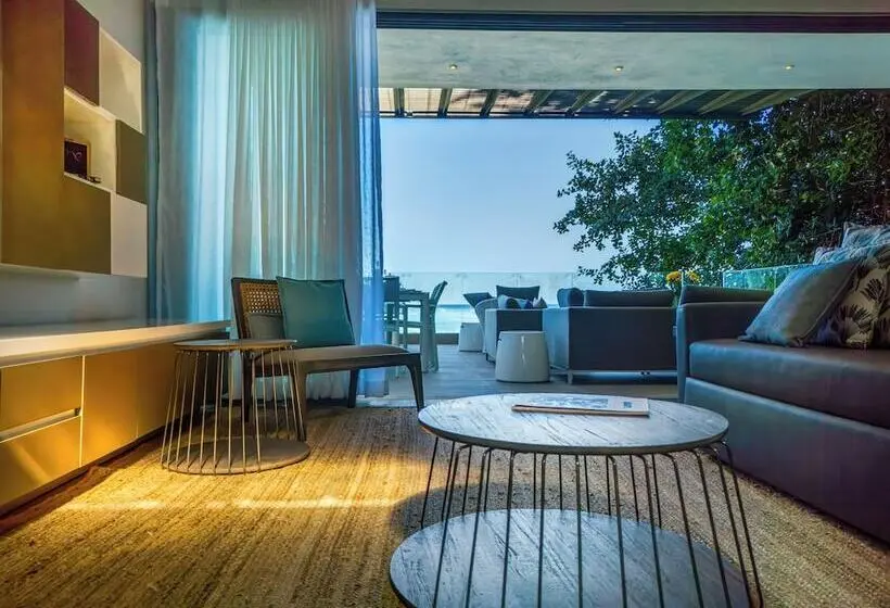 Esplanade By Horizon Holidays