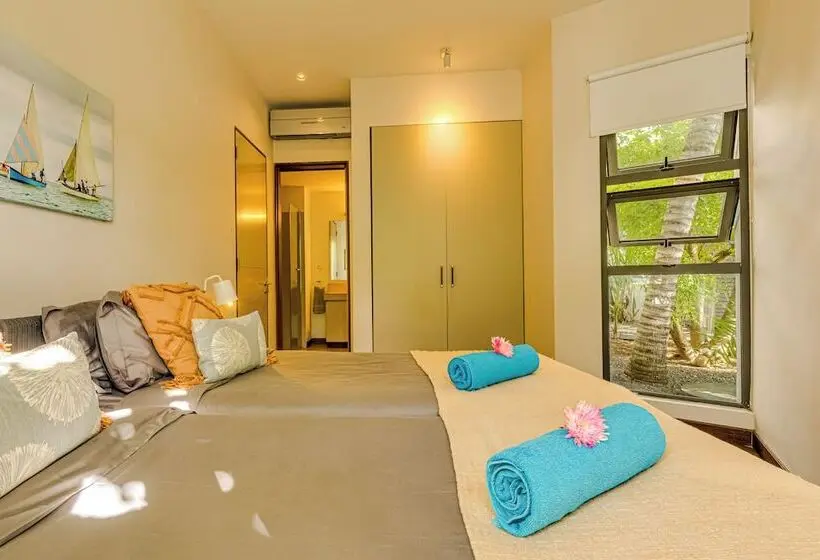 Esplanade By Horizon Holidays