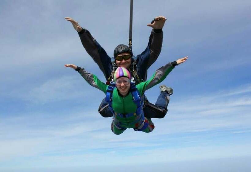 בית מלון כפרי Aerograd