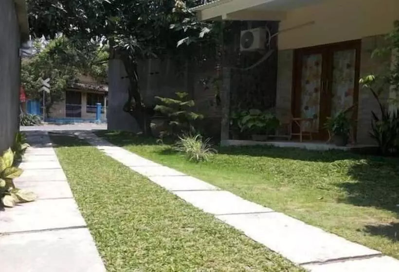 هتل Beto Guest House