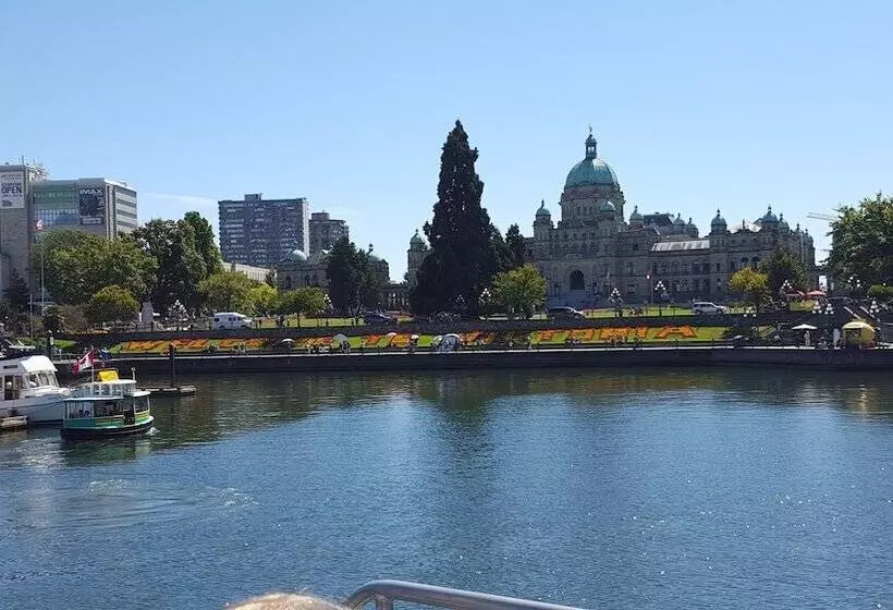 Hotelli Hov B&b House  Hospitality Ocean View Victoria