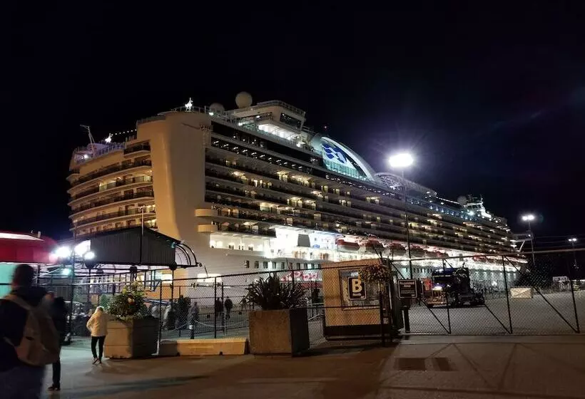 Hotelli Hov B&b House  Hospitality Ocean View Victoria