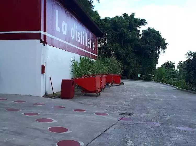 هتل Tante Arlette