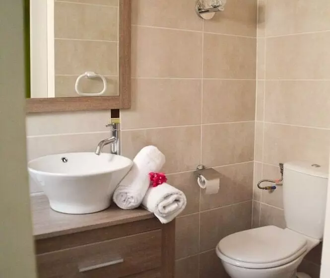 هتل Tante Arlette