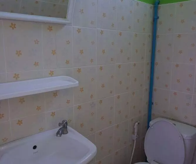 هتل Thong Hug House Resort